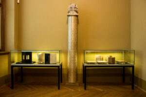 Národní muzeum připravilo výstavu uměleckých vazeb a knižních projektů Elišky Čabalové
